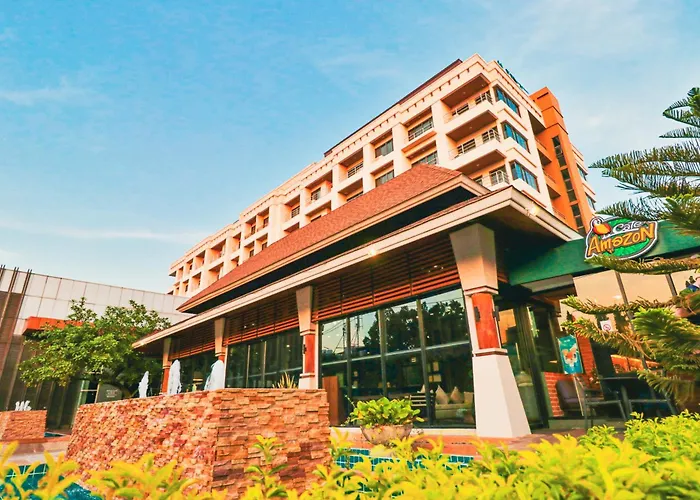 Mida Don Mueang Airport Hotel 4*