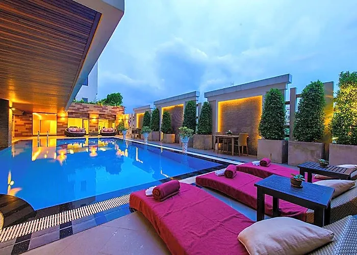 Hotel Mida Don Mueang Airport 4*