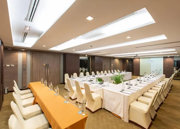Mida Don Mueang Airport Hotel 4*